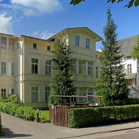 Waldstrasse 10 别墅 *